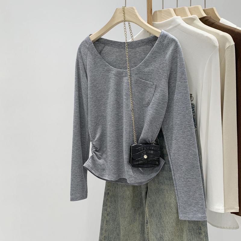 

Women s Petite V-Neck Long-Sleeve Base Layer Tee - Autumn/Winter 2026 Collection S