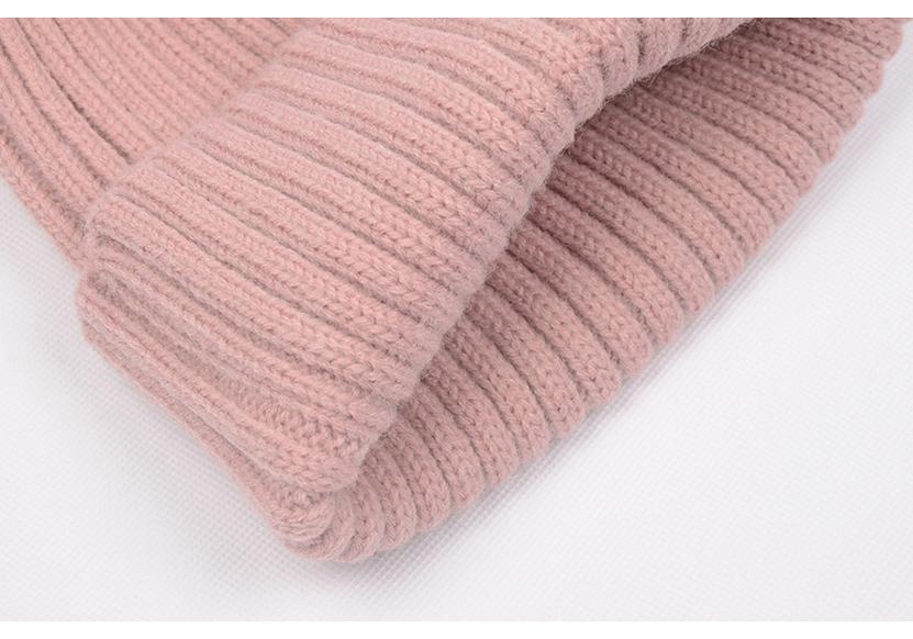 Gorro de Punto de Hilo Retorcido de Terciopelo Europeo y Americano con Pompón de Piel Sintética de Mapache - Estilo Versátil para Padres e Hijos