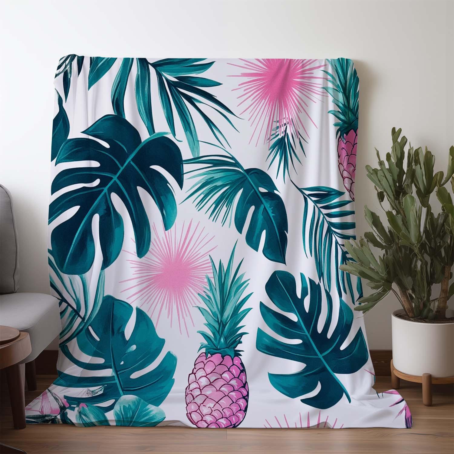 

1pc Zeal Lily Tropical Pineapple Print Blanket - Soft Flannel Throw with Vibrant Pineapple & Palm Leaf Design, All-Season Cozy 75x90cm28x35in