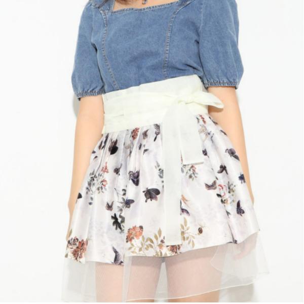 Šifonová mini sukyně s pasem a vzorem Jaegae (Moderní Hanbok)