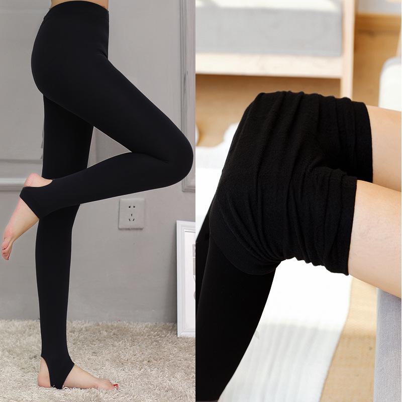 Thickened Plush Leggings for Women, Perfect for Autumn and Winter, Keeping Your Legs Warm and Stylish.