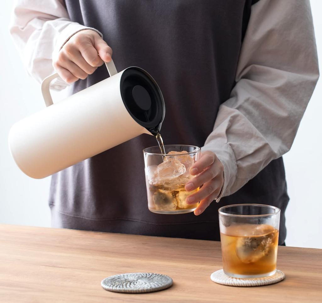 Termální hrnec Peacock 1litrový vodní server Vakuově izolovaný široký hrnec s širokým hrdlem 1l Nerezový stolní hrnec Bílý W Teplý/studený AHW-100