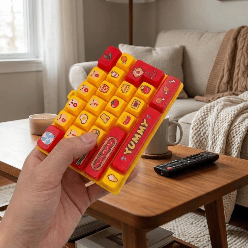 Mini Keyboard Mechanical Keyboard Pendant Simulation Keyboard Keycap Clicker Desk Ornament