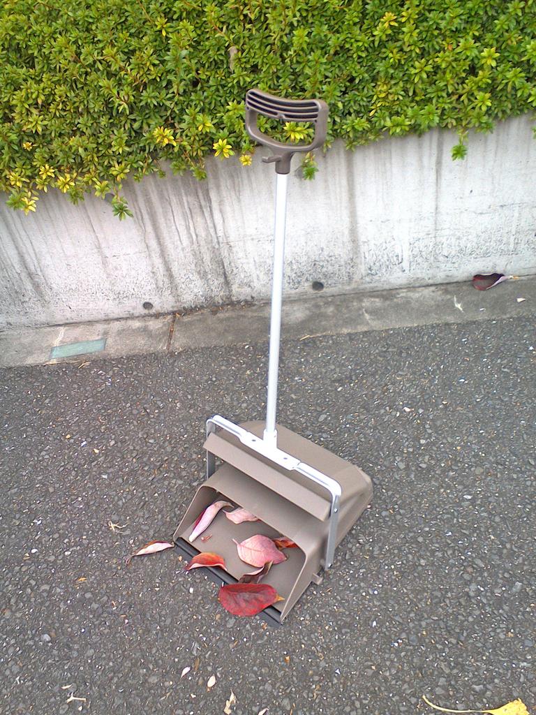 Yamazaki Industries Dustpan Bunchiri NT Plastic 176359 2989.jp+