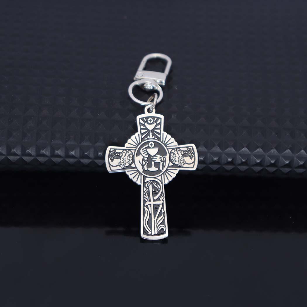 

Stylish Stainless Steel Halo Cup Keychain for Bags, Cars, and Accessories срібний