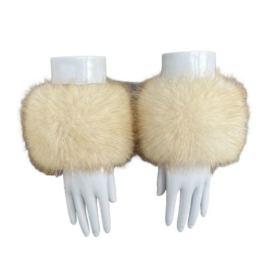 1 Pair Faux Fur Wrist Cuffs Women Furry Arm Warmers Fluffy Warm Furry Bands for Winter Spring Autumn Outfits Skiing Parties