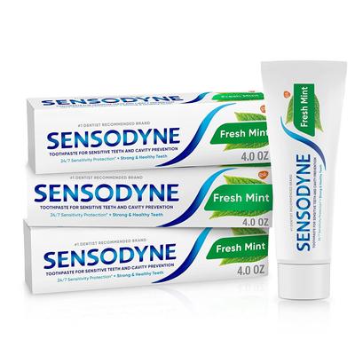 Sensodyne Fresh Mint Sensitive zubní pasta, prevence zubního kazu a ošetření citlivých zubů – 4 unce (Balení po 3)