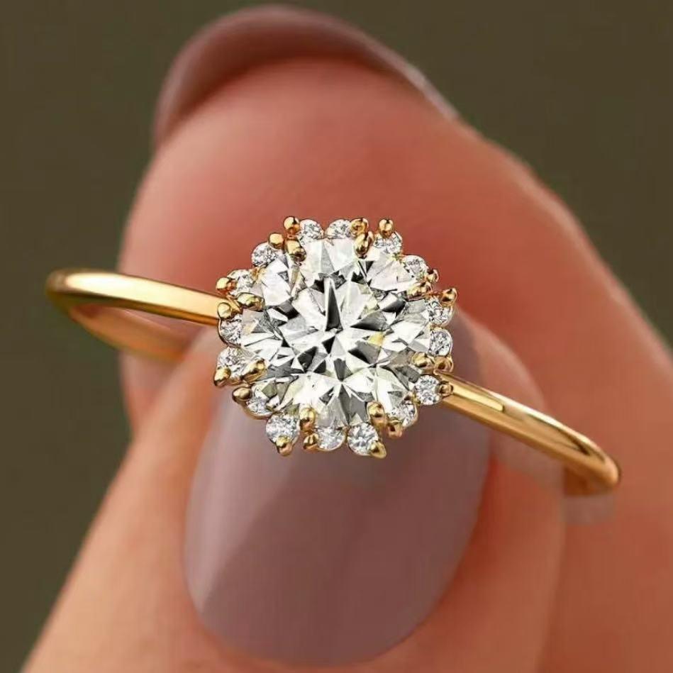 18K Gold Plated Rhinestone Snowflake Ring: European American Simulated Diamond Couple Rings