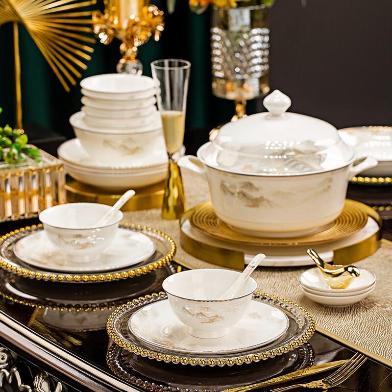 LISM Jingdezhen 'Peach Blossom Spring' 60-Piece Ceramic Dinnerware Set