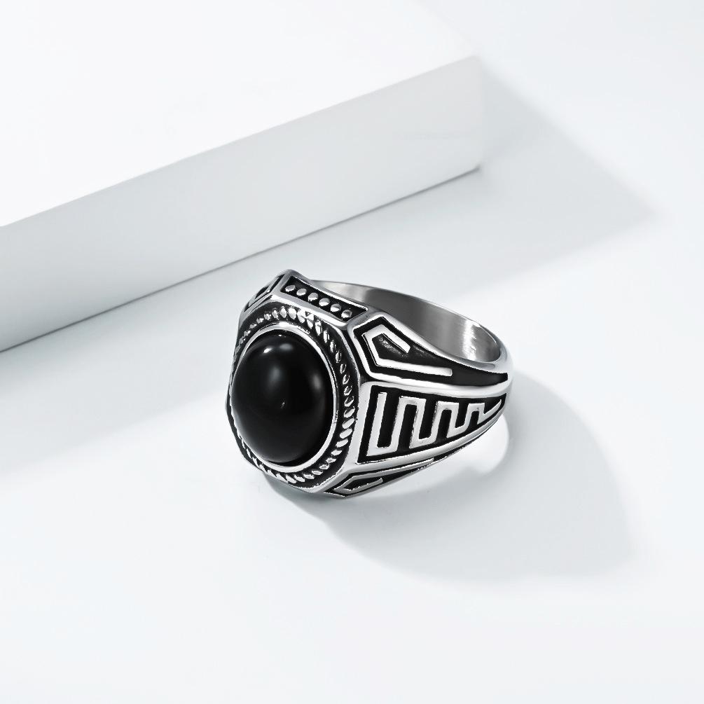 Qianfeng Jewelry Retro Trend Titanium Steel Black Gemstone Ring Men's Literary Niche High-end Index Finger Ring