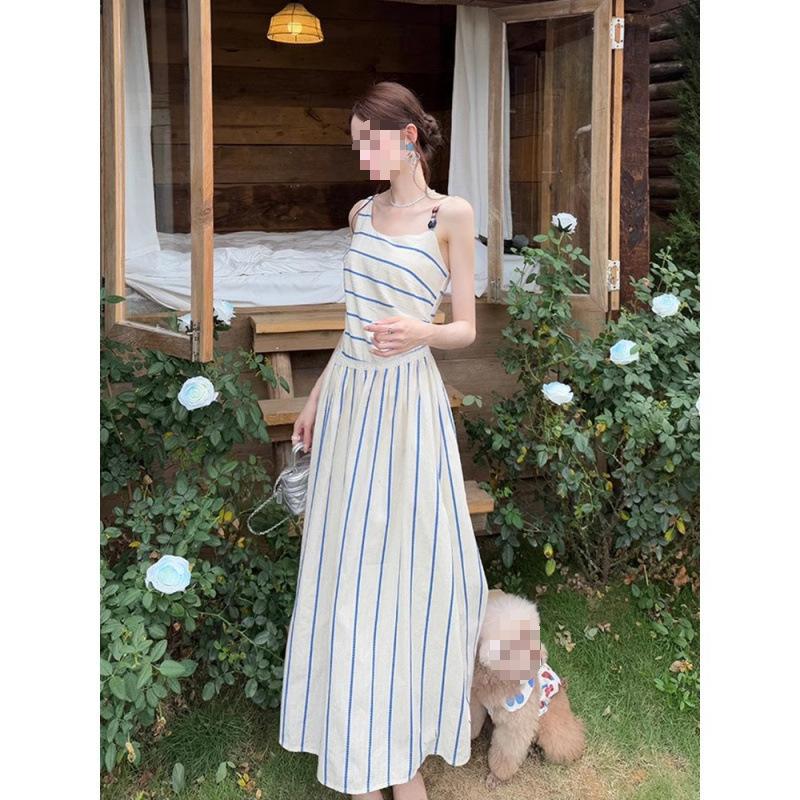 French Retro Striped Suspender Dress Women's Summer New Temperament Elegant Slim and Thin Waist Dress