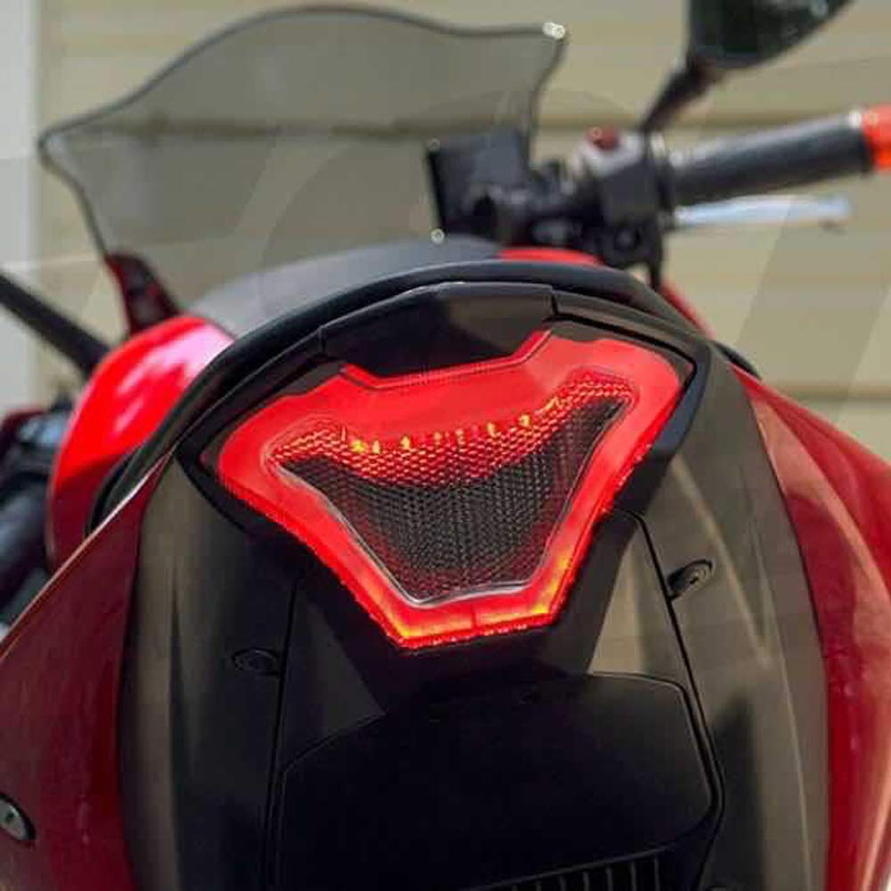 YUANYE Yamaha YZF R3 R25 Y15ZR MT07 FZ07 LC150 MT-07 Motorcycle LED Tail Light