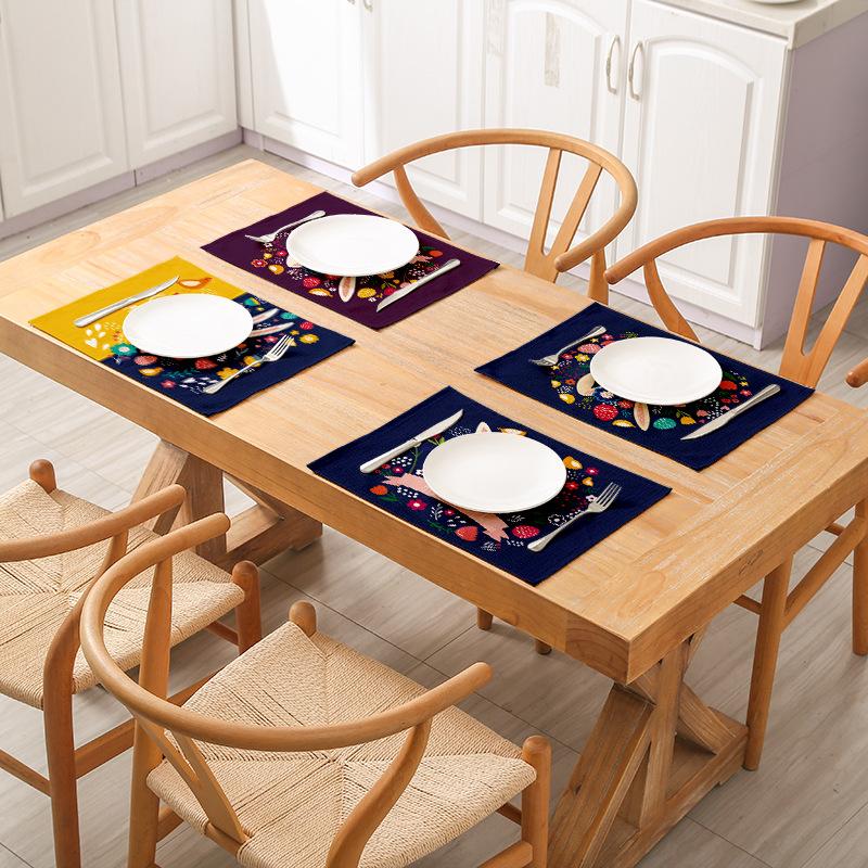 Easter meal mat, cartoon rabbit kitchen insulation coaster, heat-resistant cotton and linen Western style mat home decor