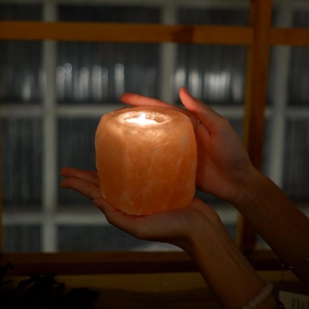 Crystal Salt Candle Lamp Soothing Odor Orange Natural Light Effect Tabletop Decoration Lamp