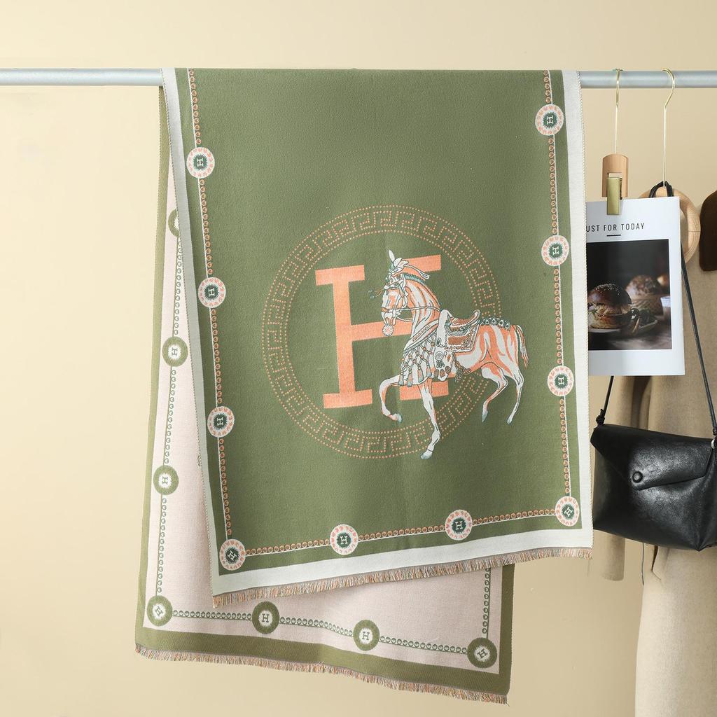 Double-Sided Women's Winter Ink Painting Snood: Imitation Cashmere Scarf for Air-Conditioned Rooms.