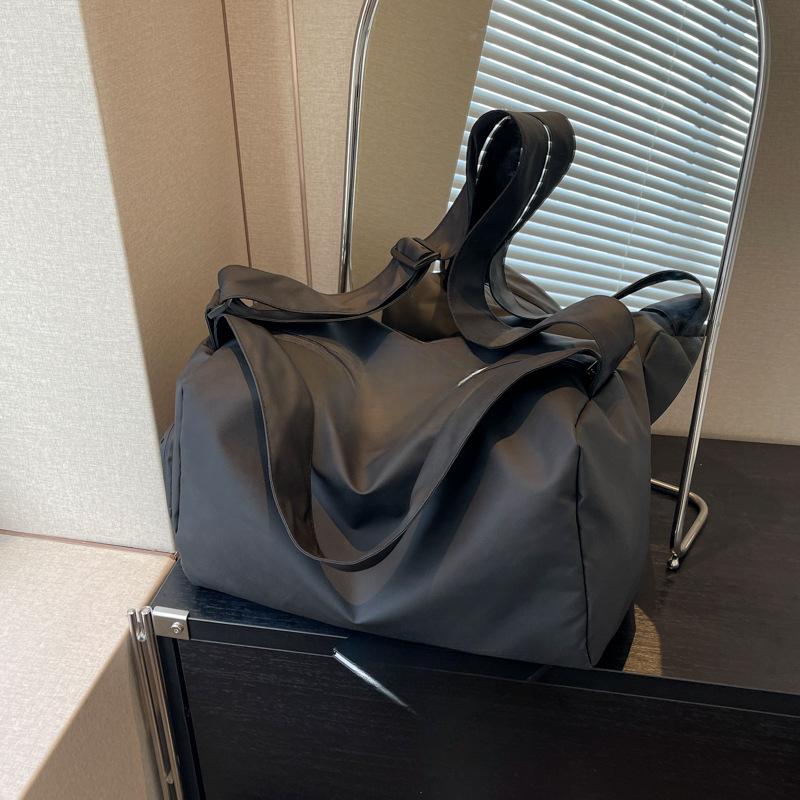 Water-resistant, Large-capacity Dry-wet Separation Travel Bag, Casual Storage, Yoga, Swimming, Sports and Fitness Bag