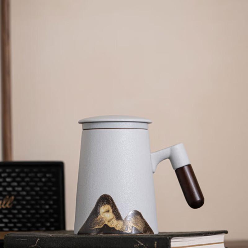 Sushic Ceramic 'Thousand Miles' Hand-Painted Tea Cup