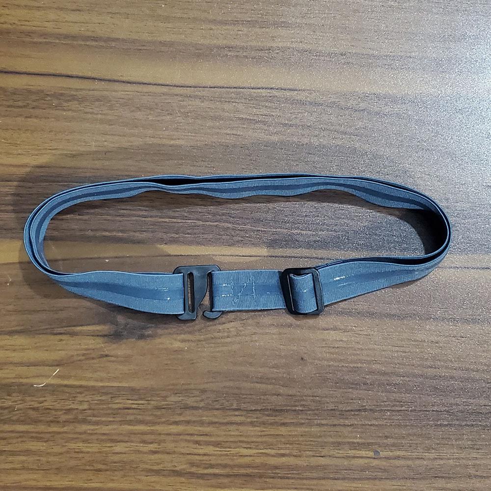 

Унисекс Противоскользящий и Разглаживающий Морщины Силиконовый Эластичный Пояс-Шейпер для Рубашки 110cm