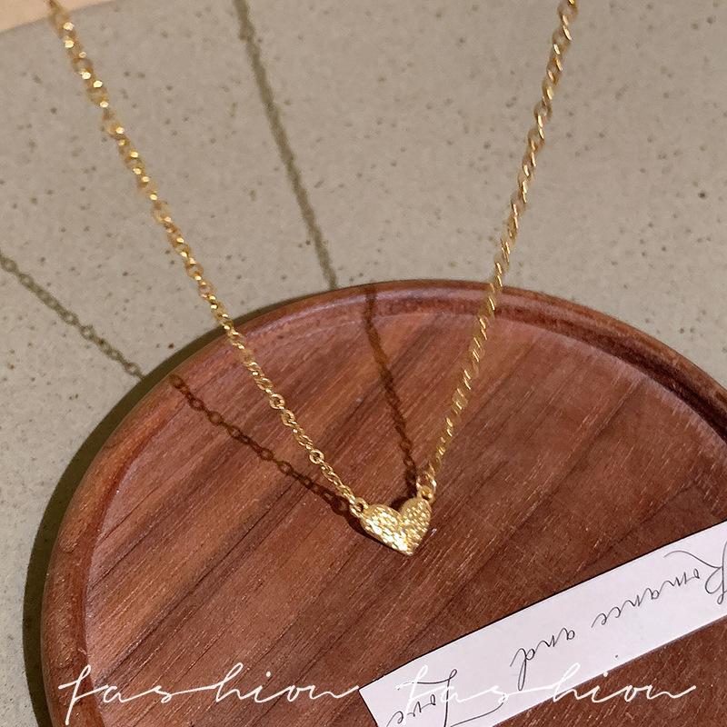 Female Light Luxury Niche Love Collarbone Necklace