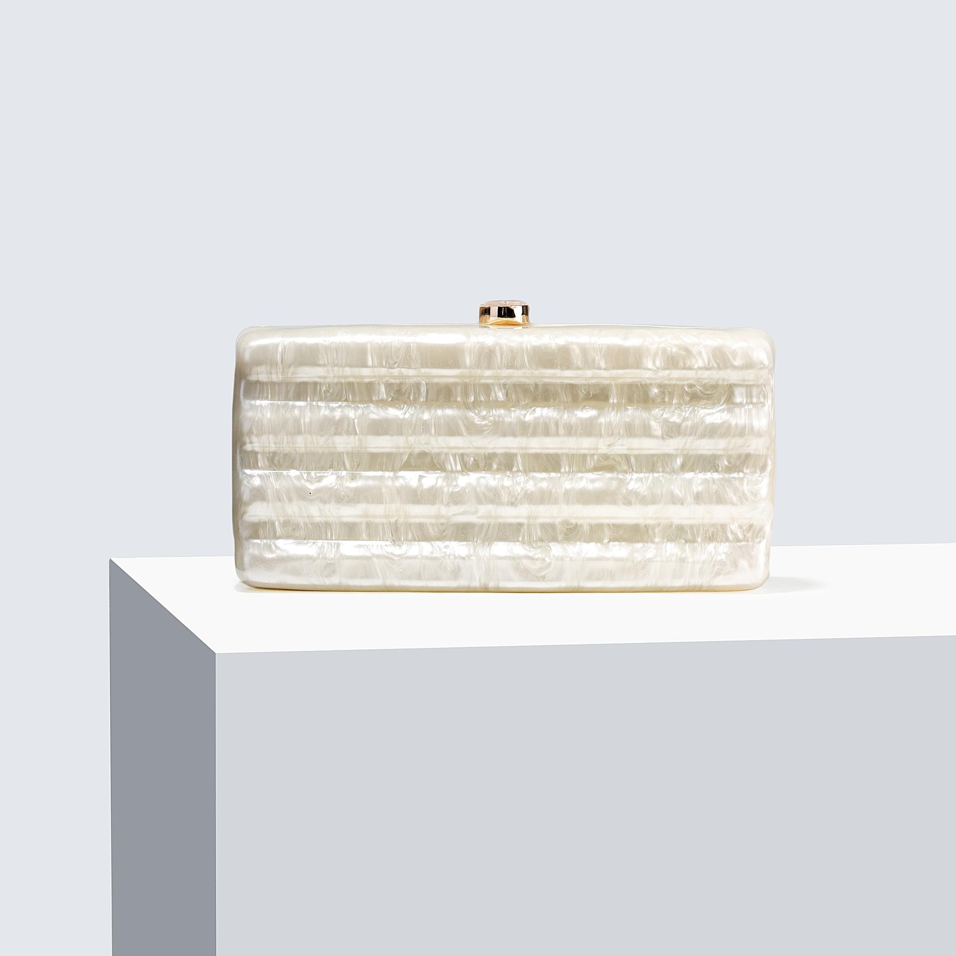 

Fashion Suitcase Acrylic Personality Cute Simple Sweet Wedding Dinner Bag One Shoulder Oblique Span Fashion Women слонова кістка