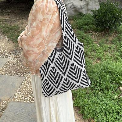 Fashion Geometric Contrast Color Handmade Knitted Handbag Women Minimalist Large Capacity Crochet Shoulder Bag