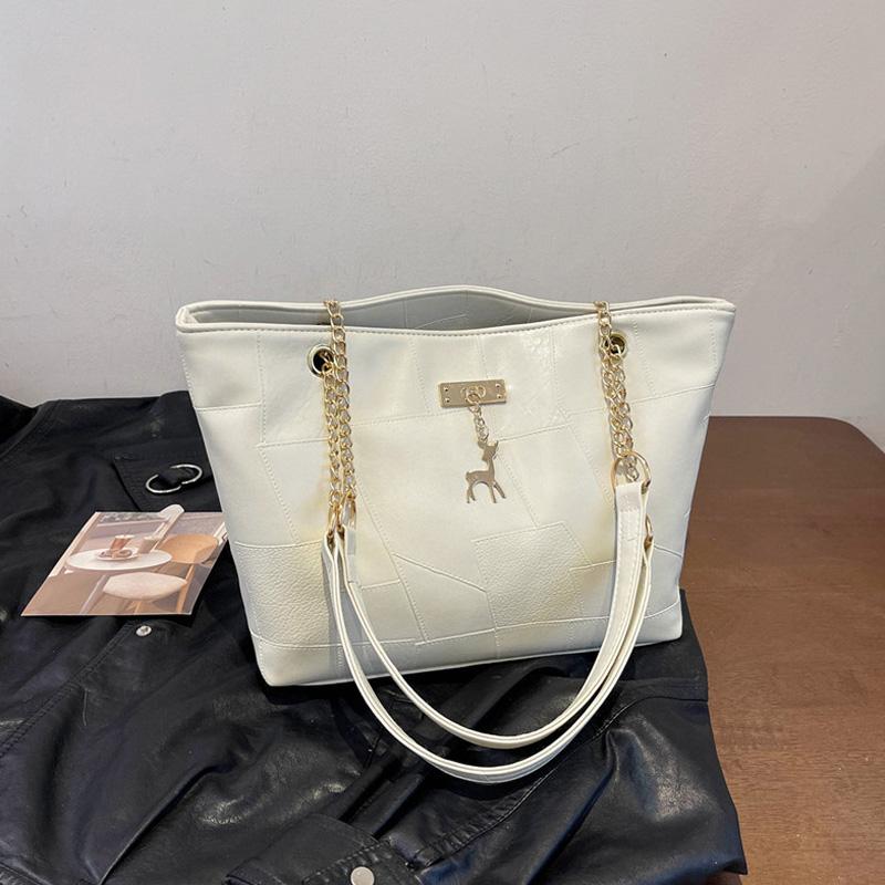 Fashion Versatile Women's Shoulder Bag For Commuter  Large Capacity Casual Tote Chain Strap Ladies Handbags Crossbody
