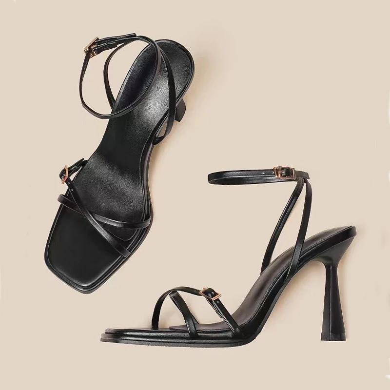 2025 diseñador para mujer nueva moda letra tacones altos negros tacones super altos stilettos sandalias con cordones para mujer