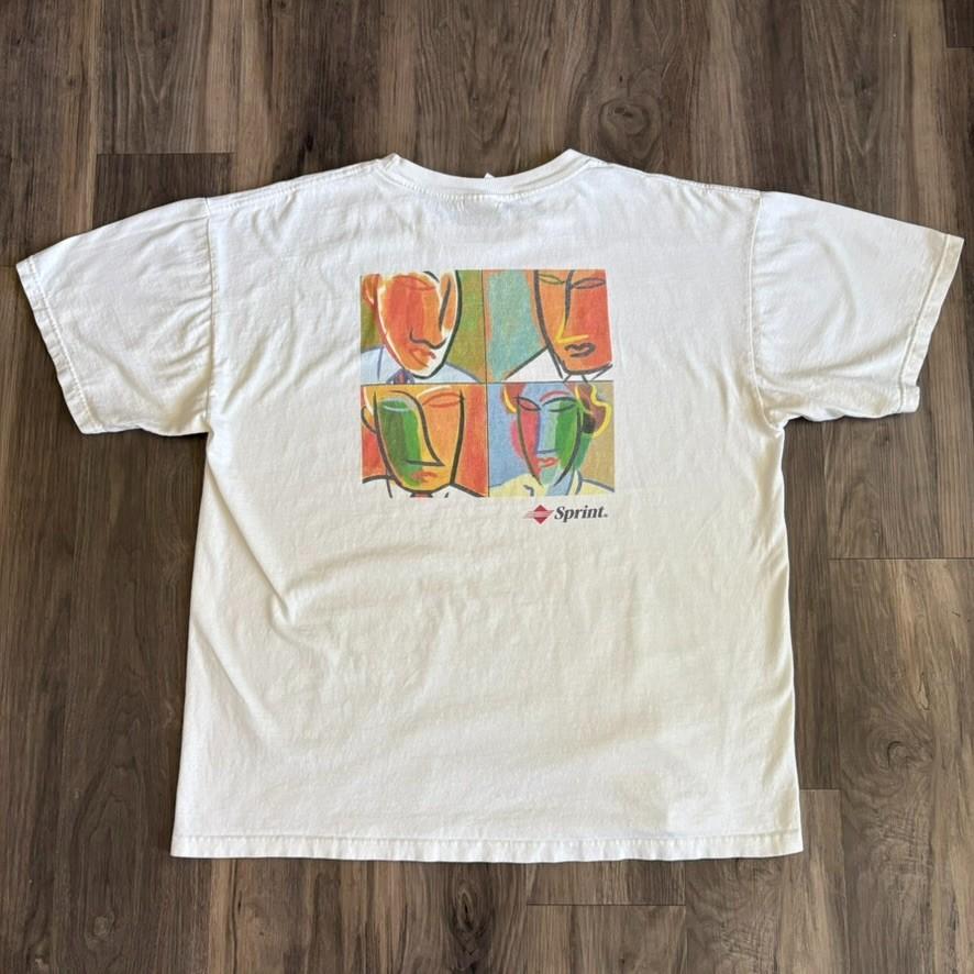 Vintage Art Men's Size XL White Sprint Visa 1990s Picasso Style Unisex T-Shirt
