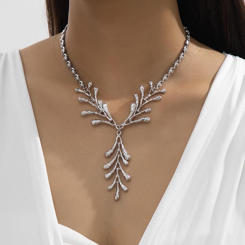 Colorful 3D Coral Necklace for Summer Weddings, Parties, Vacations, and Holidays