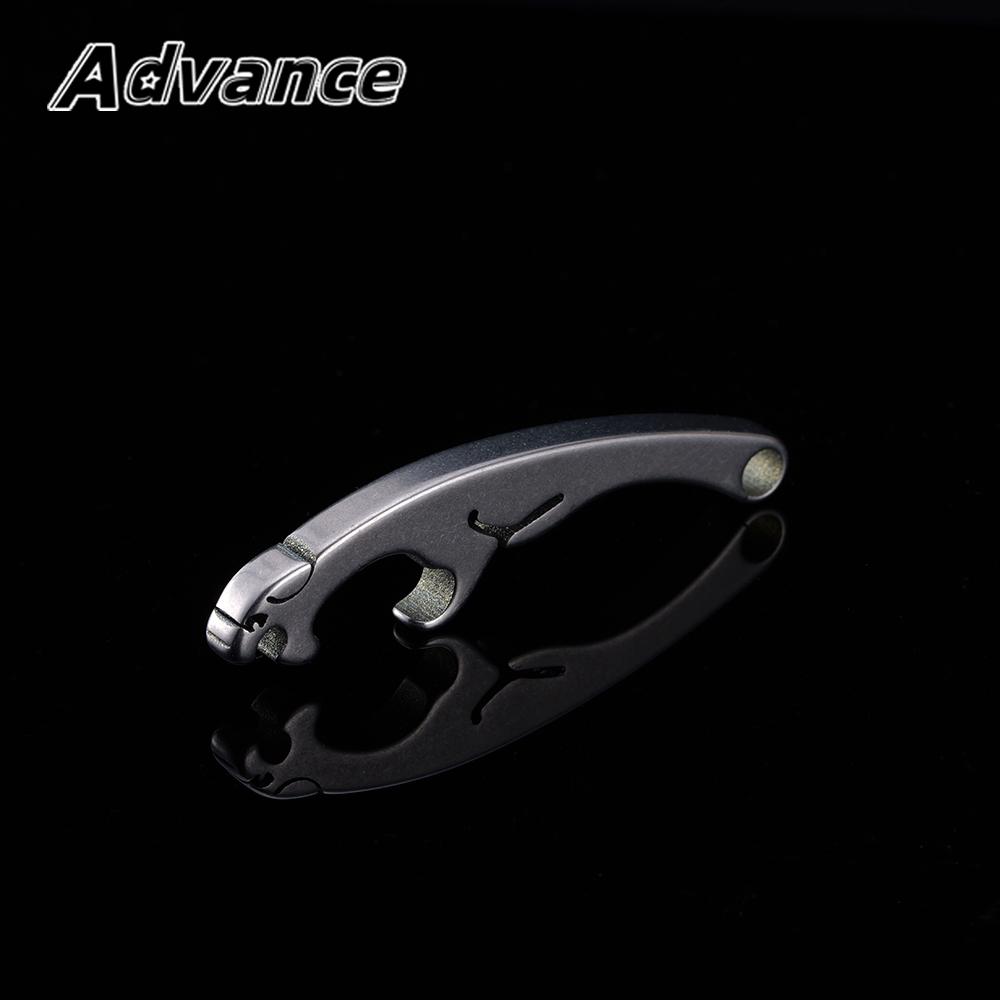 Small Bottle Opener Keychain Leopard Shape Pendant Accessory Outdoor EDC Titanium Outdoor Tool 4