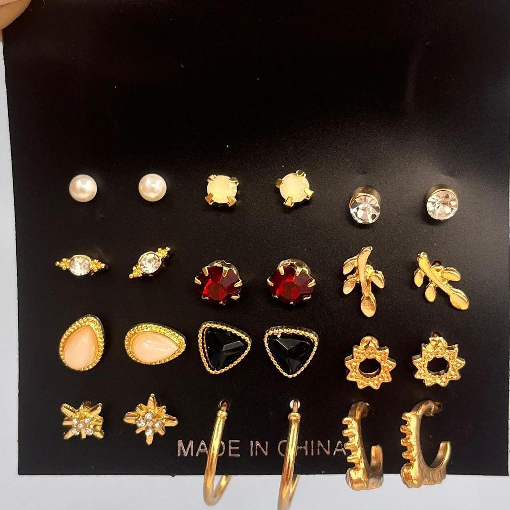 XP17 Gold Geometric Pearl Hoop Earring Set