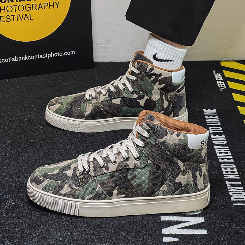 Men’s Sports Shoes High Top Casual Shoes Camouflage Printing Skateboard Sneakers for Students Over Sized