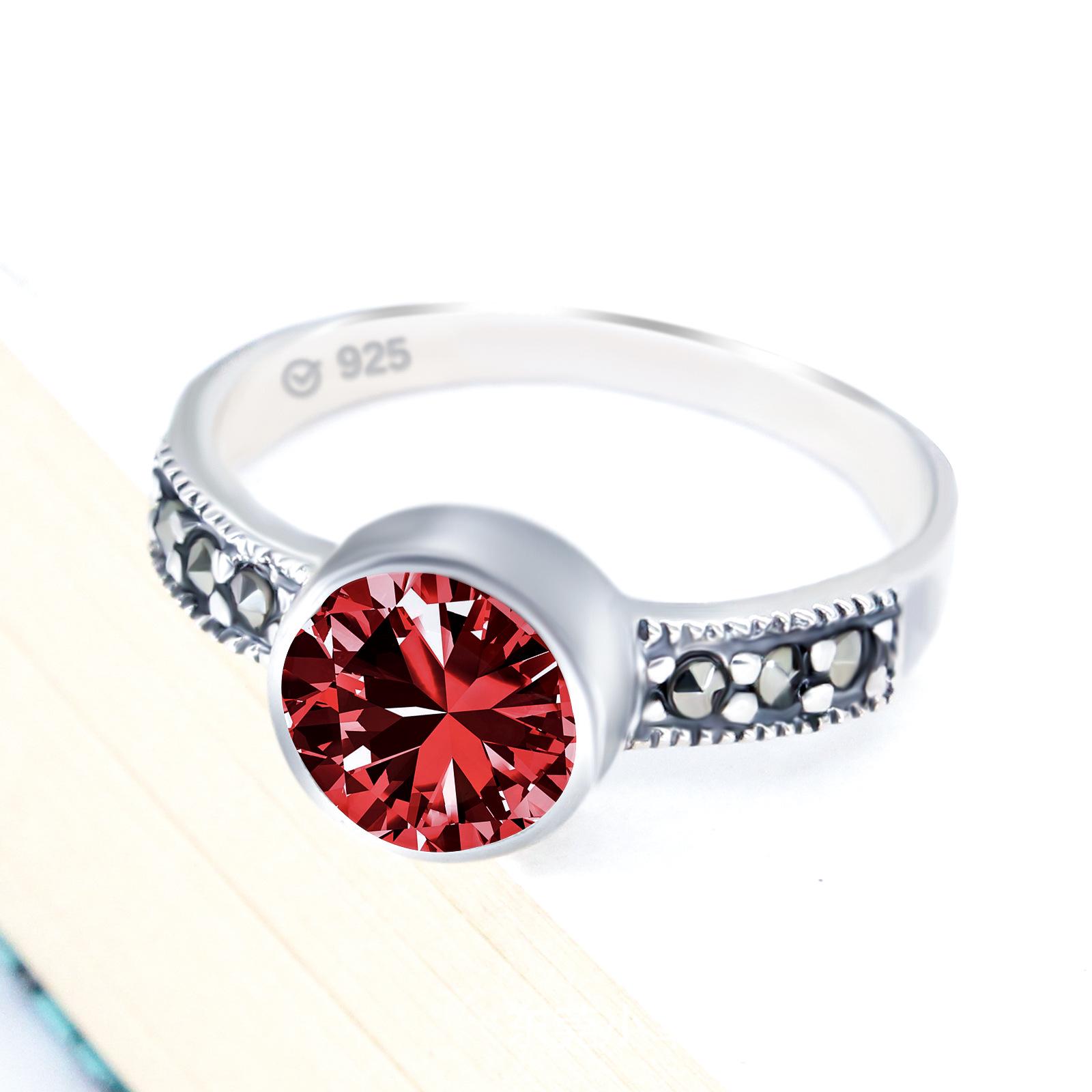 

S925 Thai Silver Garnet Ruby Ring with Marcasite Inlay 14 червоний
