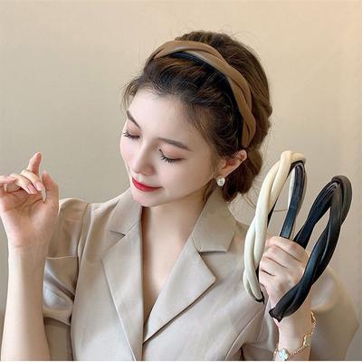 Vintage French Cross Fried Dough Twist Hair Clip Simple Versatile Face Wash Headband Female Solid Hair Ornament