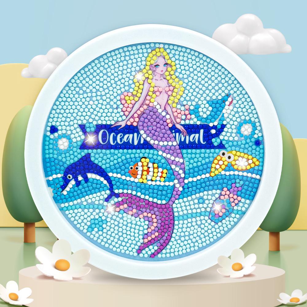 Round Frame Unicorn Diamond Painting Kit: Creative DIY Children's Handmade Sticker Art with Frame