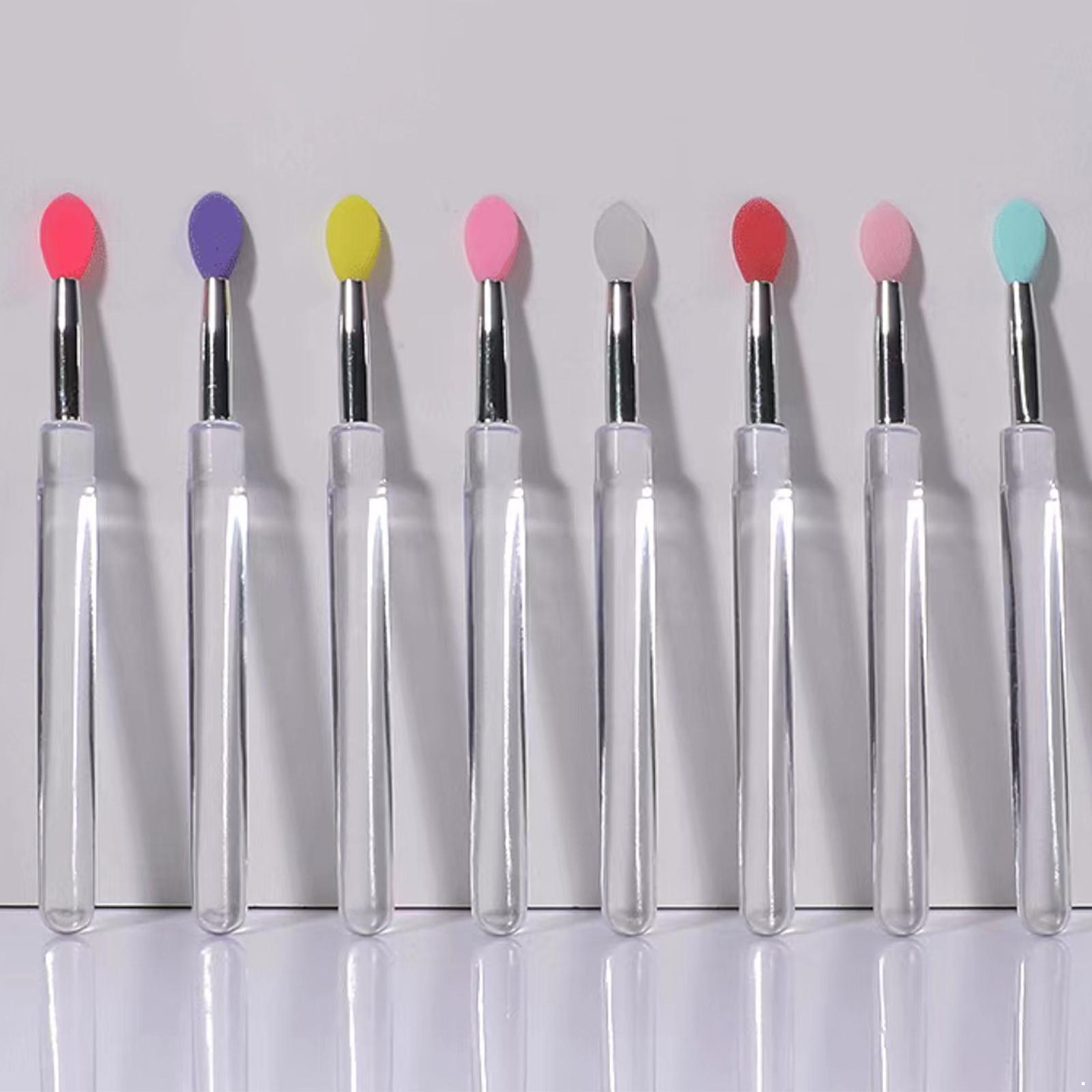 

1Pc Reusable Silicone Lip Brush Multifunctional Lipstick Brush with Protective Cap Easy Blend Smudging Brush Makeup Must Have Beauty Tool for Flawless One Size