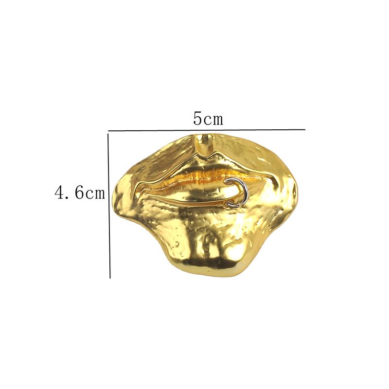 Exaggerated Lip Brooch Alloy Retro Lip-Shaped Pin Clothing Accessory Badge Pin Trendy Tassels Banquet Clothes Metal Pin