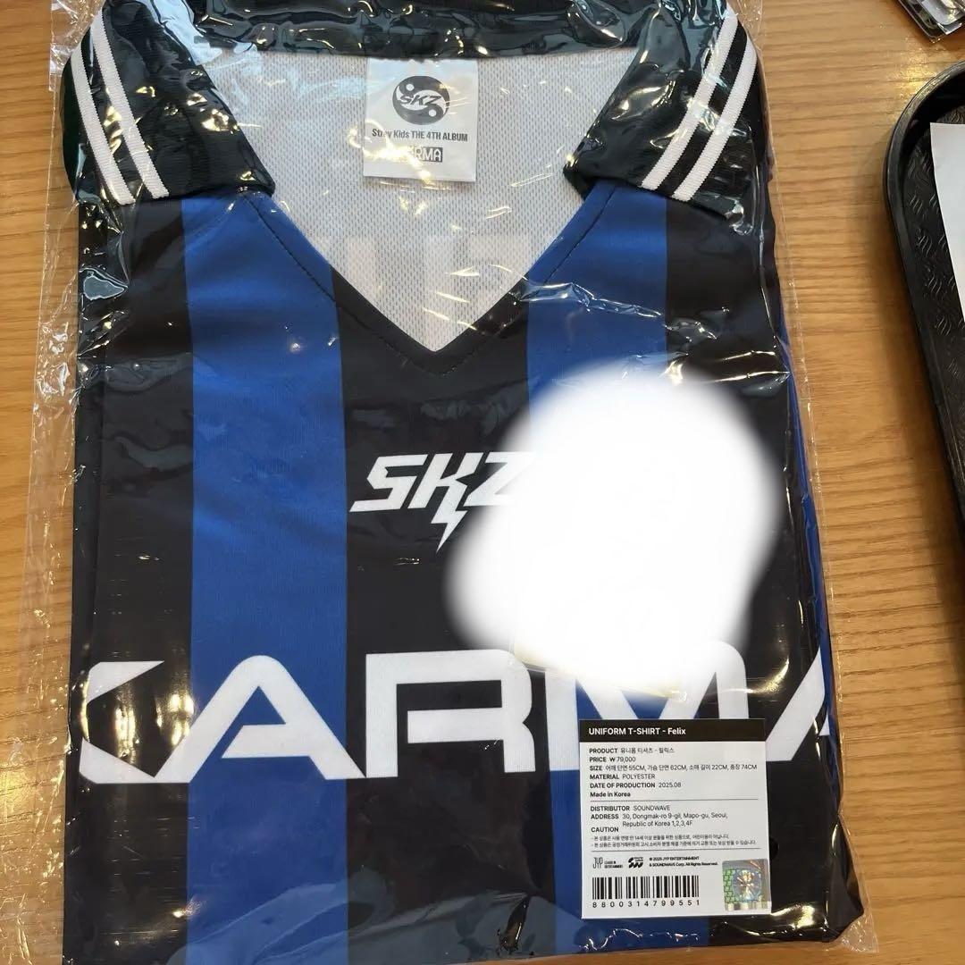 

[USED] Stray Kids Pop-Up Seoul Uniform Felix