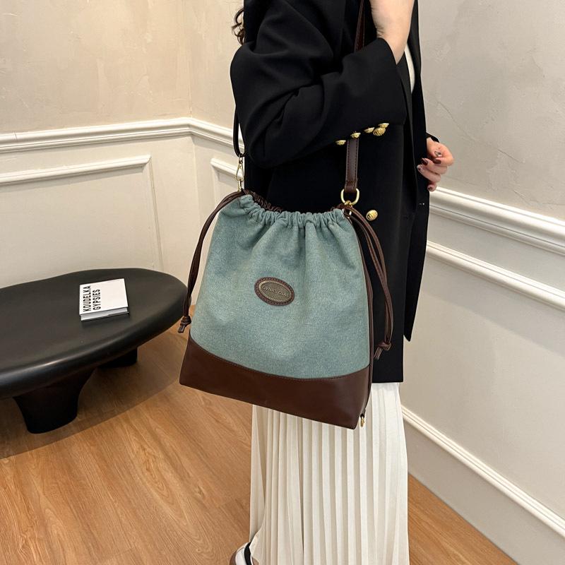 Women's Retro Plaid Hand-Carry Crossbody Commuter Bag, Autumn/Winter Portable Bucket Style