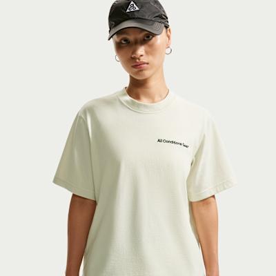 Nike Dri Fit Quick Dry T Shirts Women s Sea Glass Color Crew Neck Mode XS
