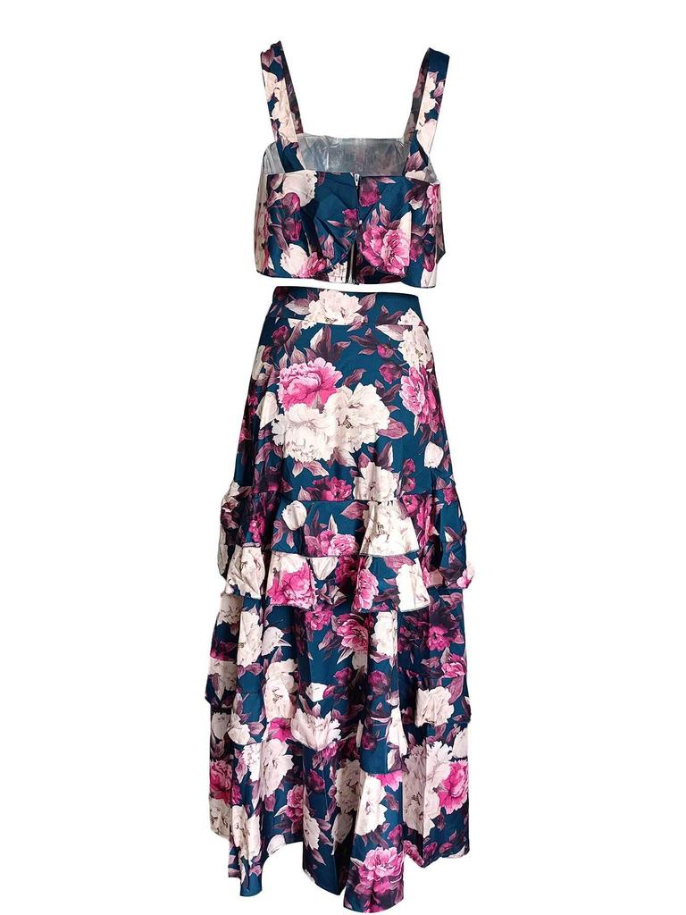 European & American Women's Resort Style Two-Piece Set: Printed Camisole Top with Layered Long Skirt. Perfect for Beachside Holidays.