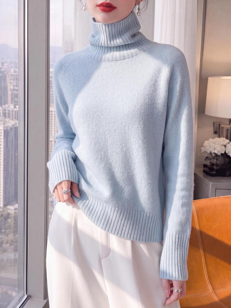 Retro Elegant High-Neck Pure Wool Sweater - Soft, Skin-Friendly, Warm, and Versatile for Autumn/Winter