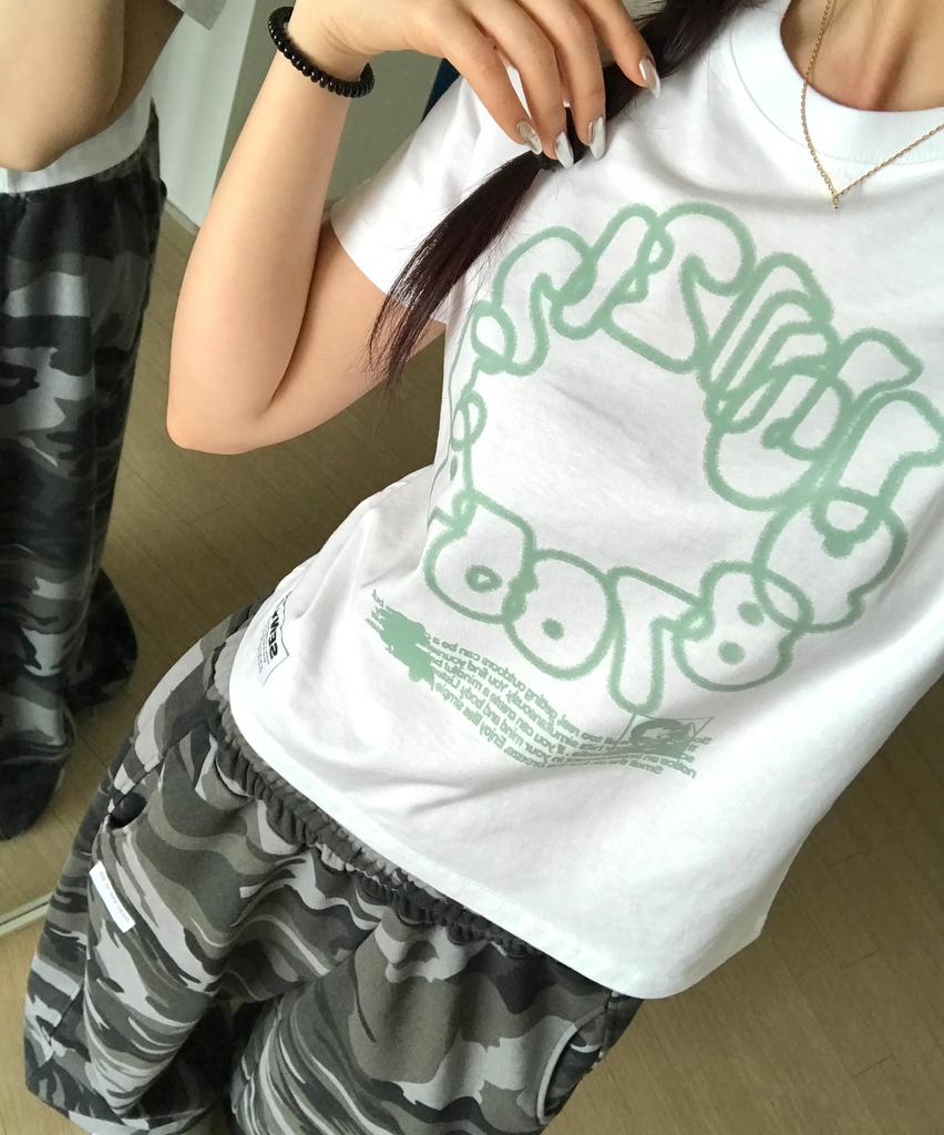 Ssobi Mint-Num Semi-Cropped Short Sleeve Tee [White]