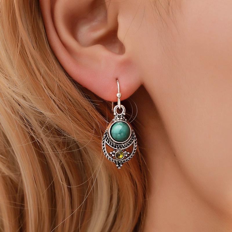 1Pair Simple Earrings Bohemian Fengya Pendant Palace Retro Hollow Carved Ear Hook Female Jewelry