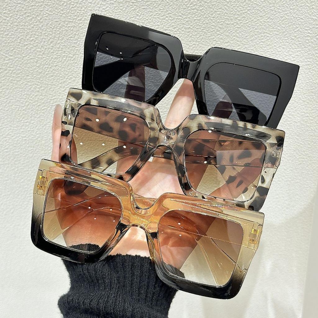 Lunettes de soleil fashion à monture large pour un style haut de gamme pour femmes, lunettes de soleil carrées polyvalentes anti-ultraviolets, best-sellers pour la photographie de rue pour hommes