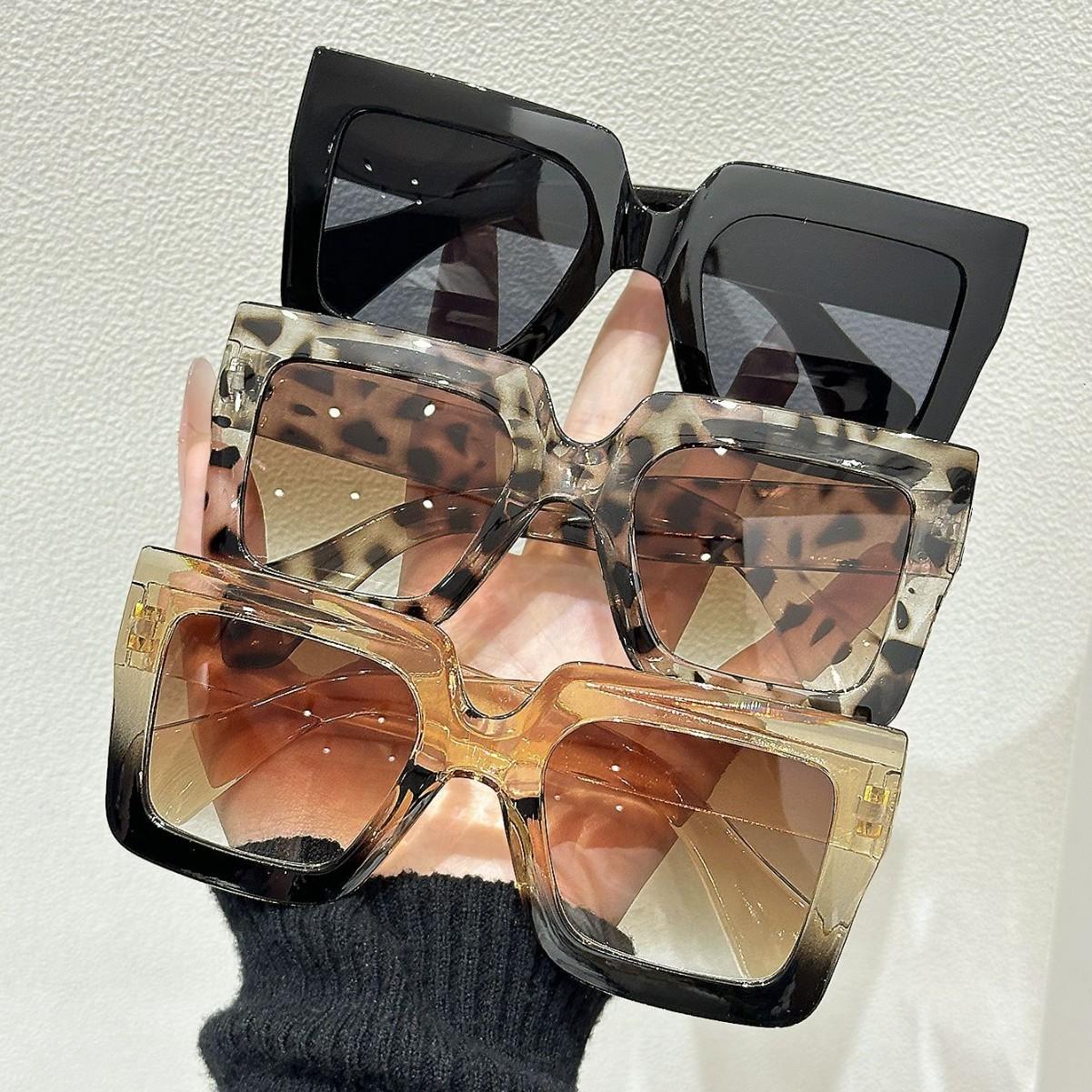 Attractive Glasses Women's New Large Square Sunglasses Men Brand Rectangle Sun Glasses Oval Eyewear Sunglasses For Male Eyeglasses Cm