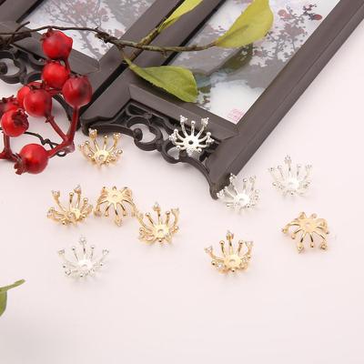 Perline di rame a forma di fiore cavo, 5x10 mm, terminali per connettori per la creazione di gioielli fai da te.
