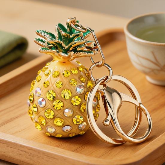 Schlüsselanhänger Anhänger Funkelnde Strasssteine Eingelegt Dreidimensionales Ananas Design Schlüsselkette Leichtes Auto Tasche Zubehör