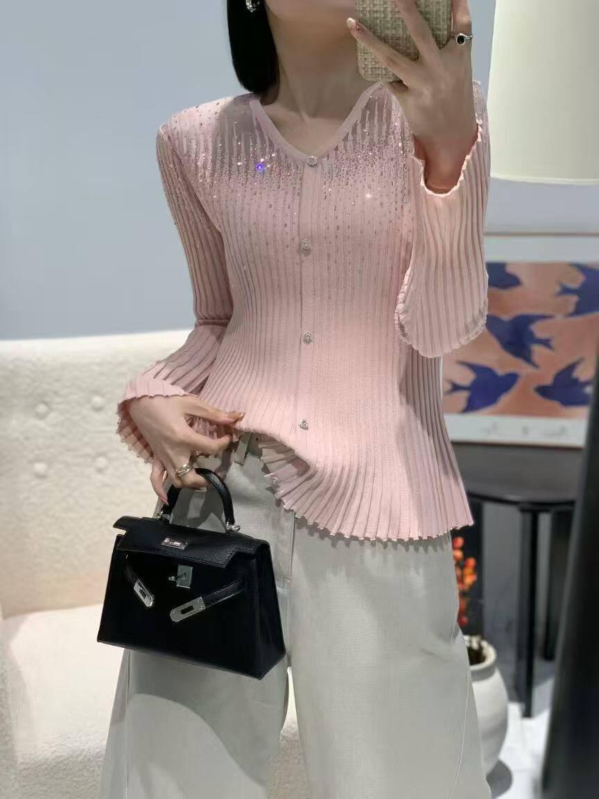 

Starlight V-Neck Knit Cardigan: Heavy-Duty Rhinestones, Slimming & Versatile Women s Layer Top One Size світло-рожевий колір