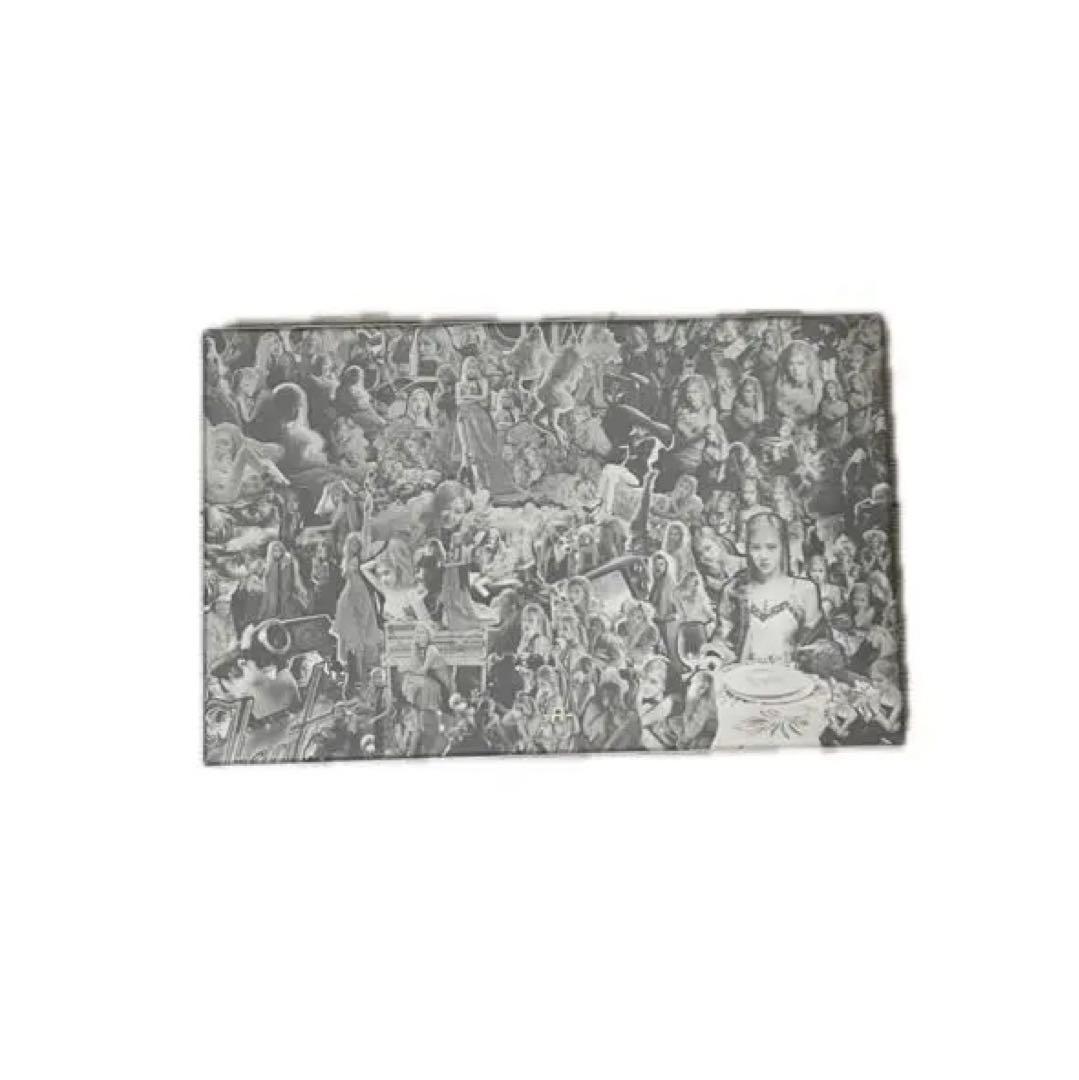 

[USED] ROSÉ R CD BLACKPINK Solo (Bonus Included)